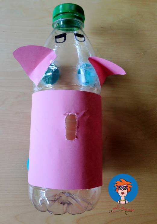 te binden Accor kans Spaarpot van een plastic fles - knutselen - Juf Jannie leren met kinderen